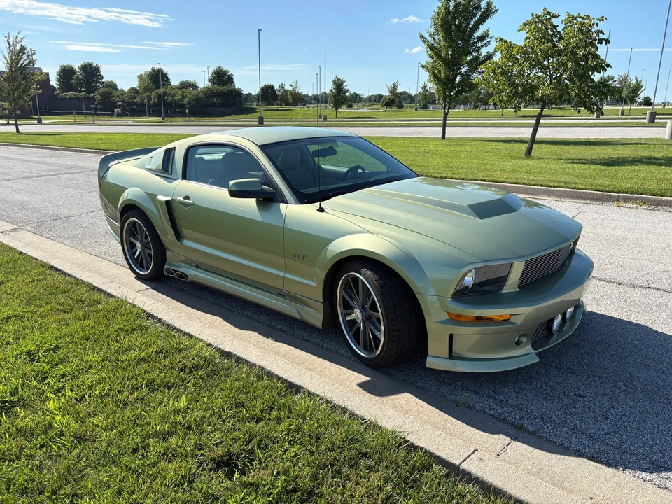 2006 Ford S197 Mustang GT - Image 14 of 31