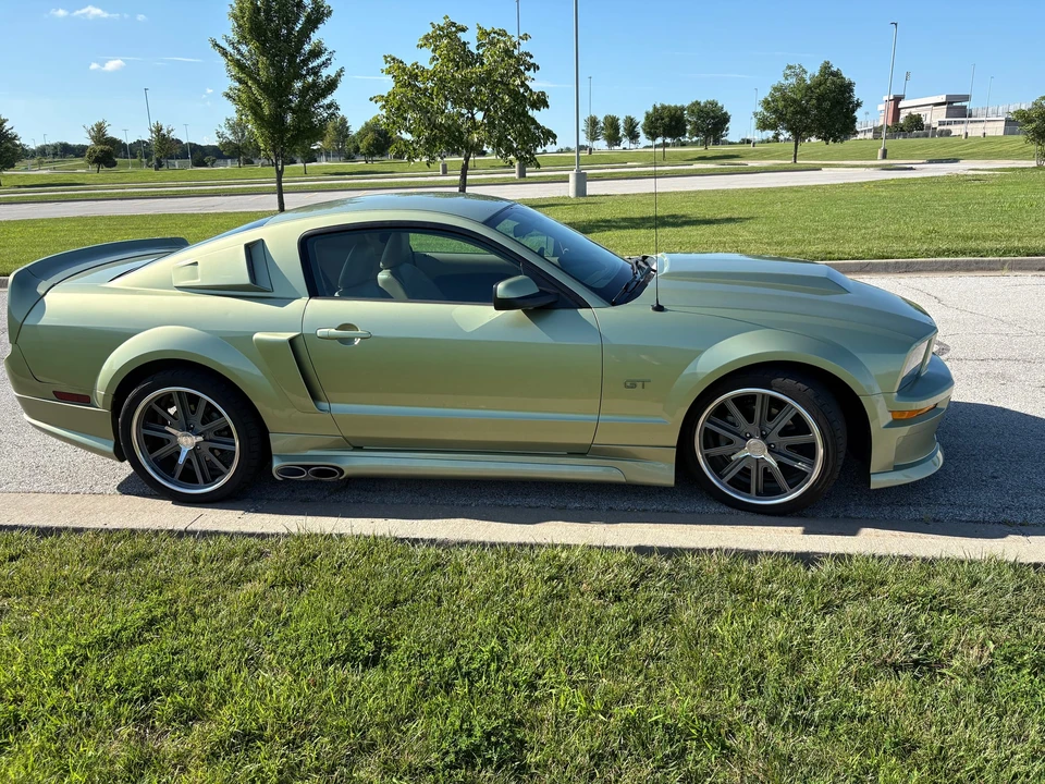2006 Ford S197 Mustang GT - Image 15 of 31