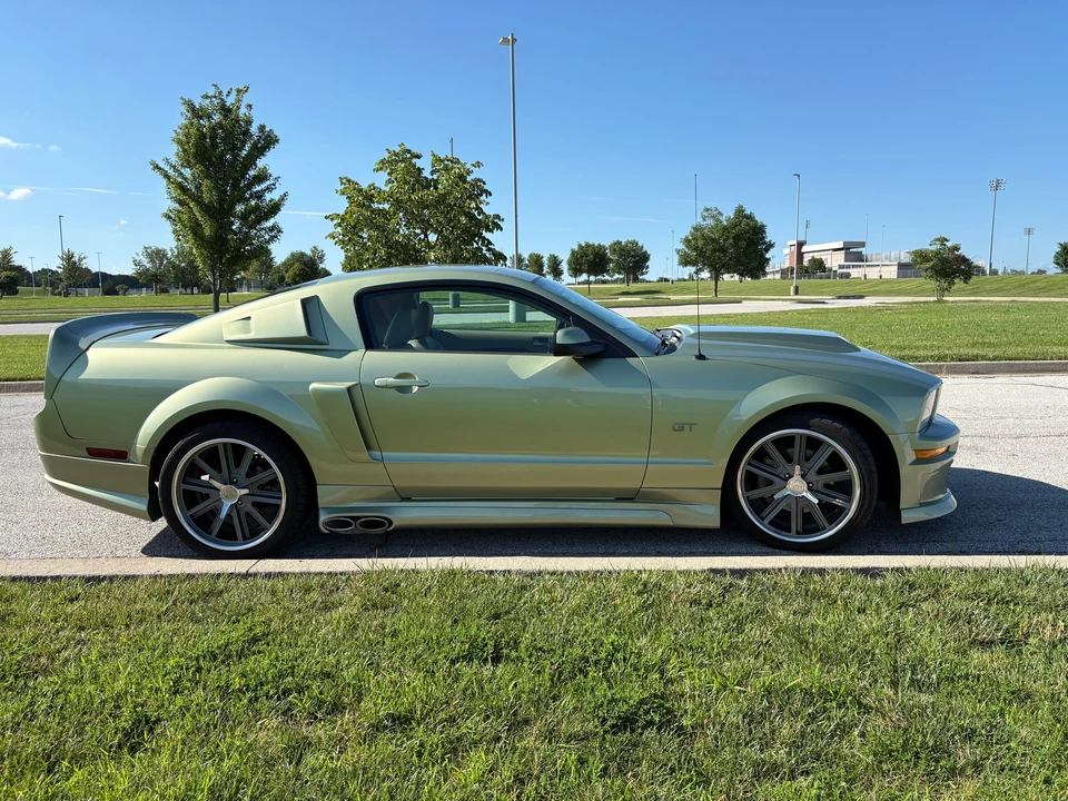 2006 Ford S197 Mustang GT - Image 17 of 31