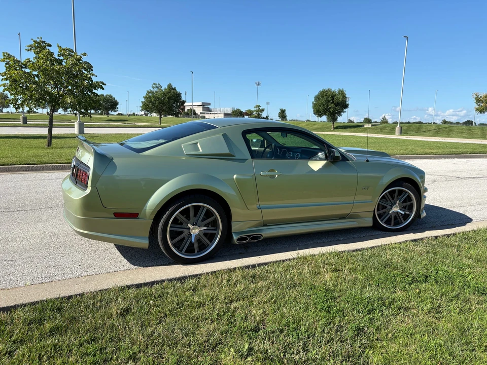 2006 Ford S197 Mustang GT - Image 18 of 31