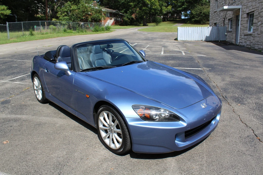 2006 Honda AP2 S2000 - Image 2 of 31
