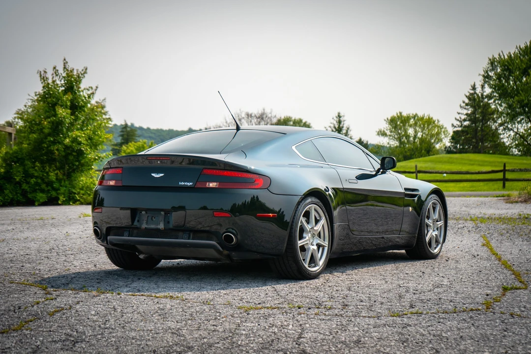 2007 Aston Martin V8 Vantage (2006-2017) - Image 10 of 31