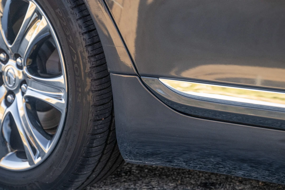 2007 Lexus LS 4th Gen - Image 17 of 31