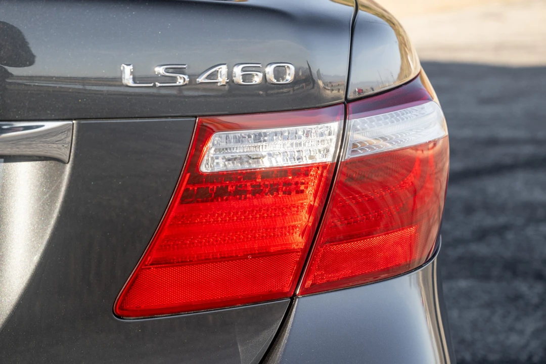 2007 Lexus LS 4th Gen - Image 26 of 31