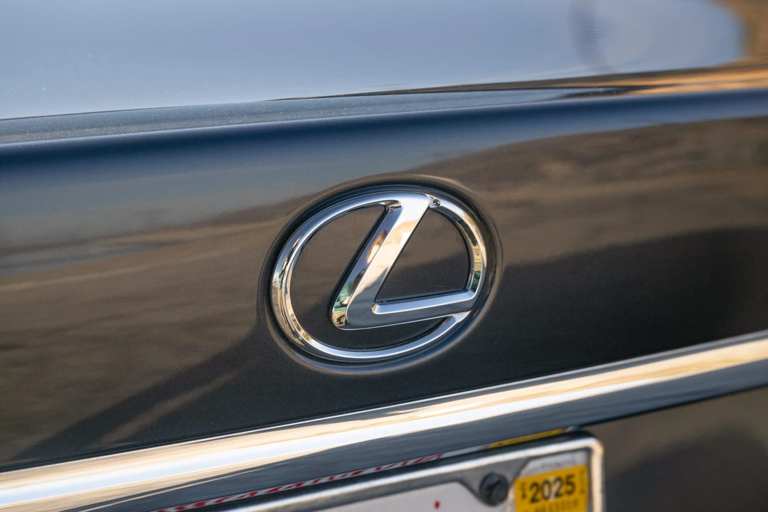 2007 Lexus LS 4th Gen - Image 30 of 31