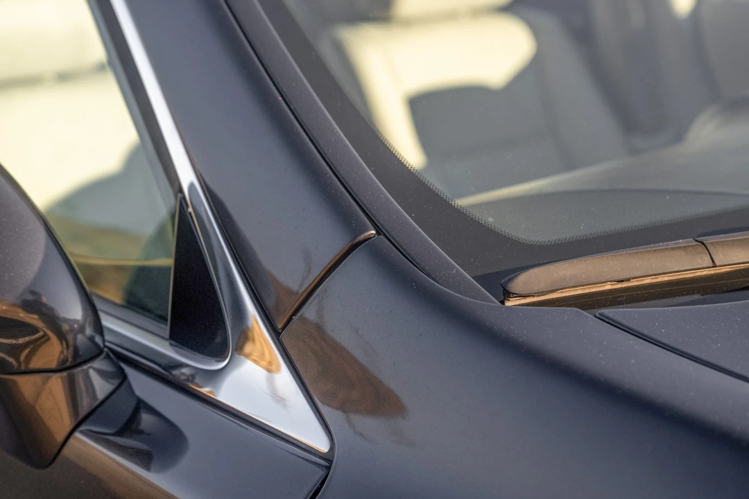 2007 Lexus LS 4th Gen - Image 18 of 31