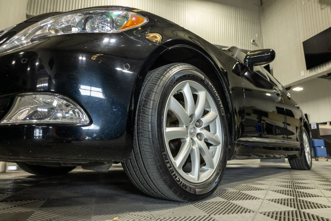 2007 Lexus LS 4th Gen - Image 13 of 31