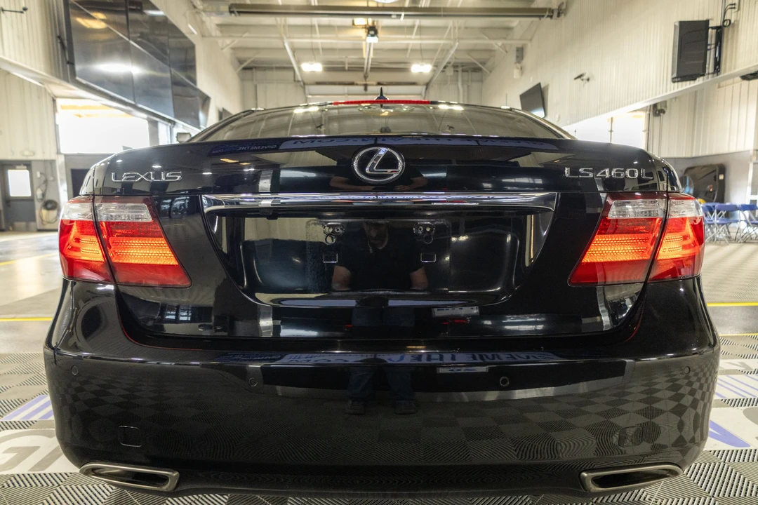 2007 Lexus LS 4th Gen - Image 7 of 31