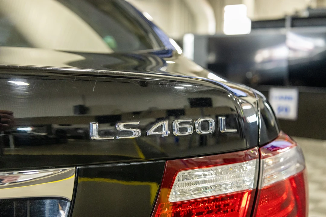 2007 Lexus LS 4th Gen - Image 29 of 31