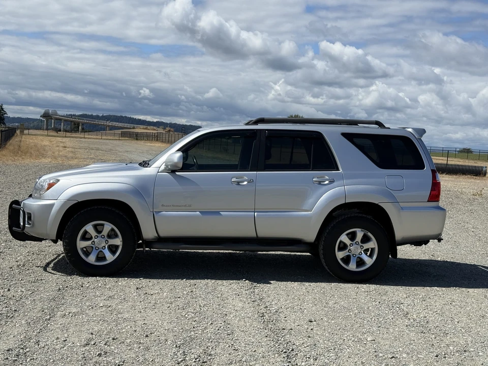 2007 Toyota 4Runner 4th Gen - Image 8 of 31