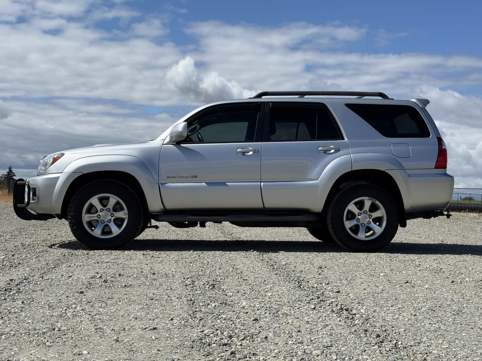 2007 Toyota 4Runner 4th Gen - Image 9 of 31