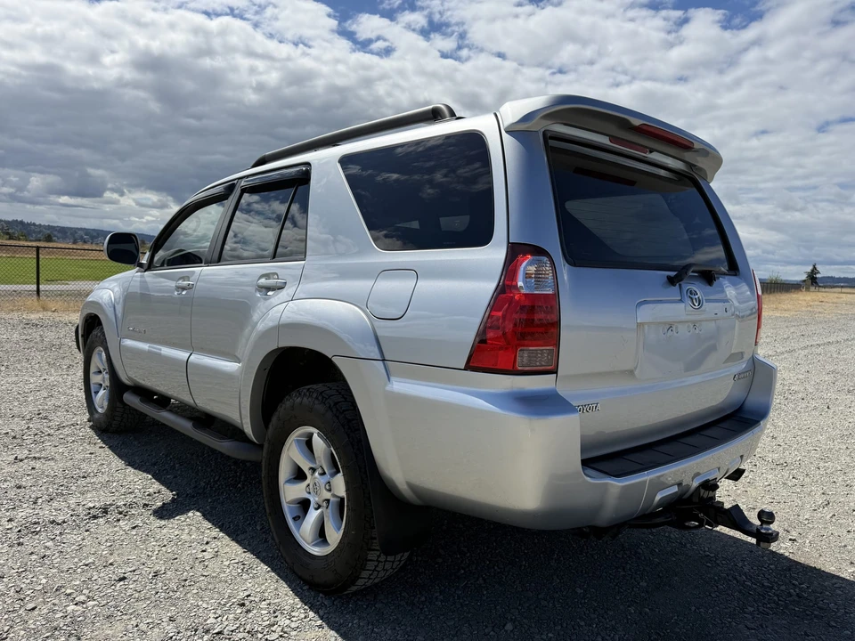 2007 Toyota 4Runner 4th Gen - Image 13 of 31