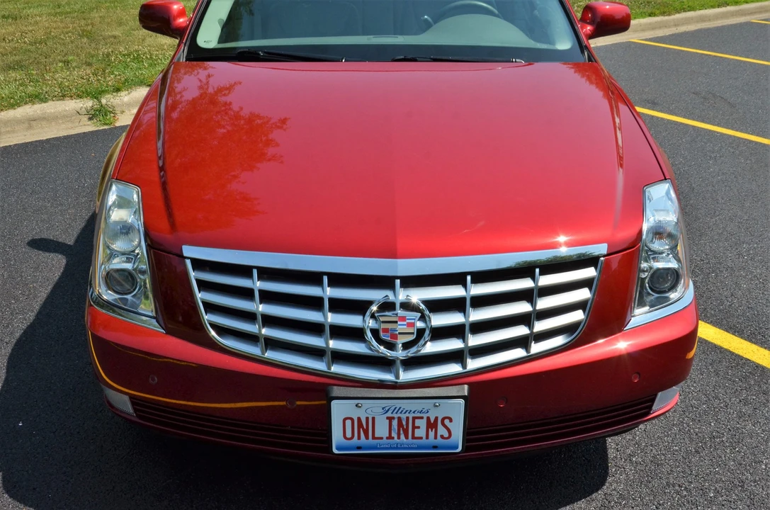 2008 Cadillac DTS - Image 27 of 31