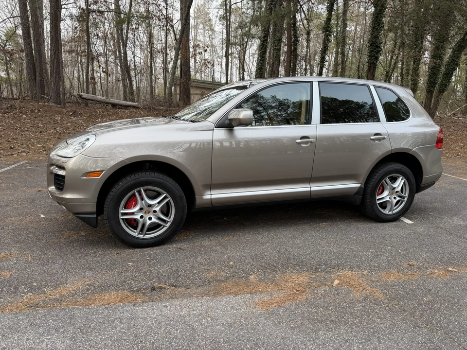 2008 Porsche 955/957 Cayenne Turbo - Image 14 of 31