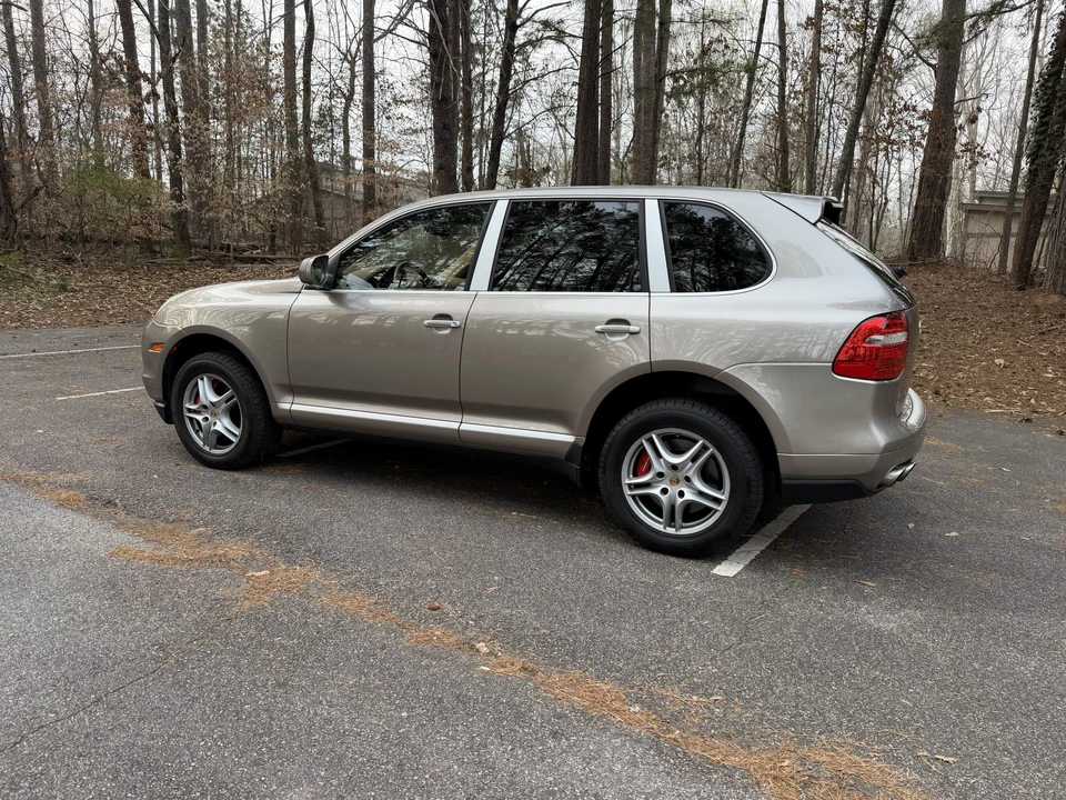 2008 Porsche 955/957 Cayenne Turbo - Image 24 of 31