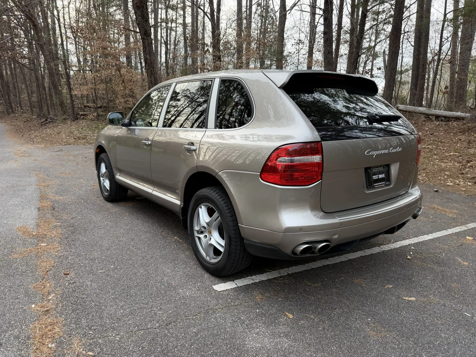 2008 Porsche 955/957 Cayenne Turbo - Image 30 of 31