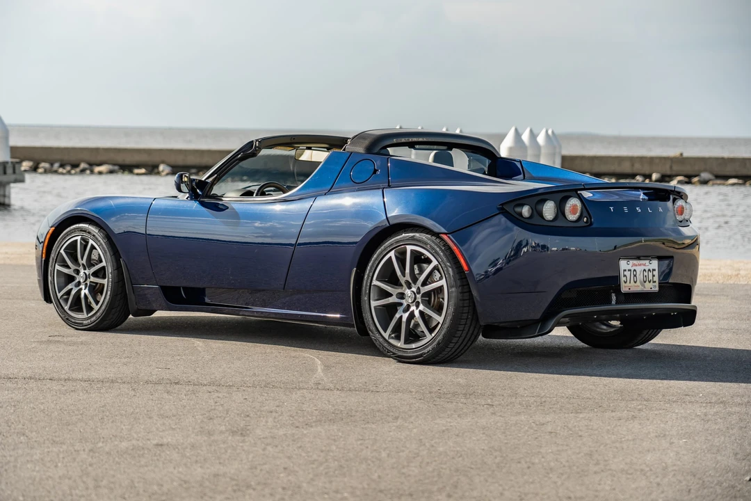 2008 Tesla Roadster - Image 15 of 31