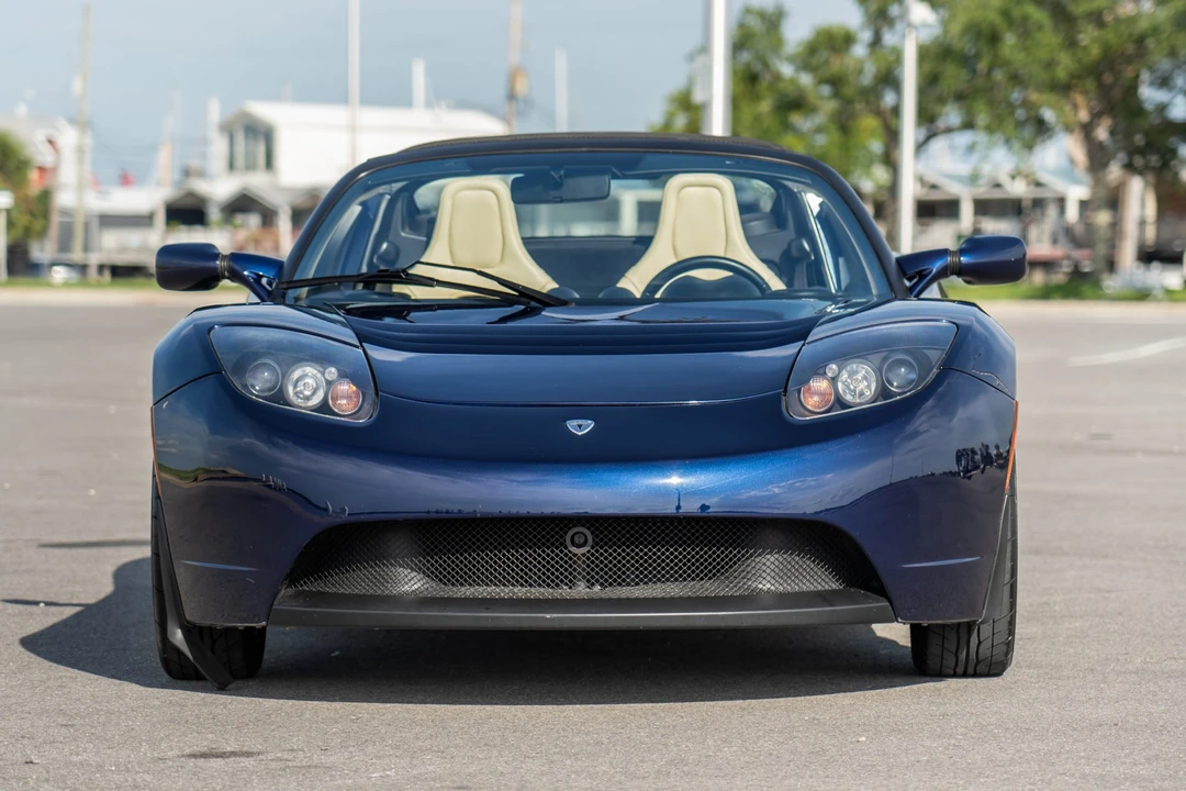 2008 Tesla Roadster - Image 10 of 31