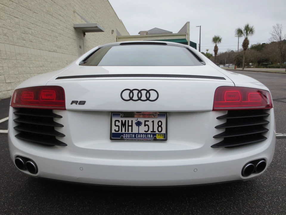 2009 Audi 42 R8 - Image 7 of 31