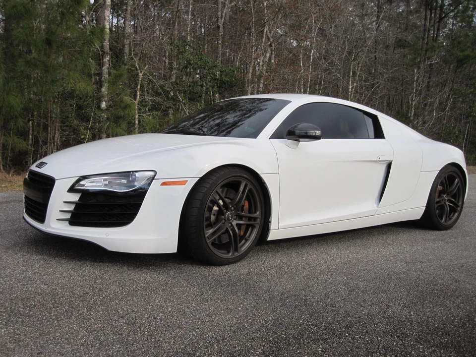 2009 Audi 42 R8 - Image 2 of 31