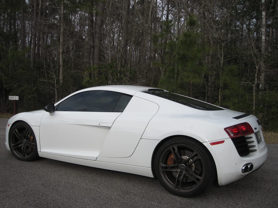 2009 Audi 42 R8 - Image 4 of 31