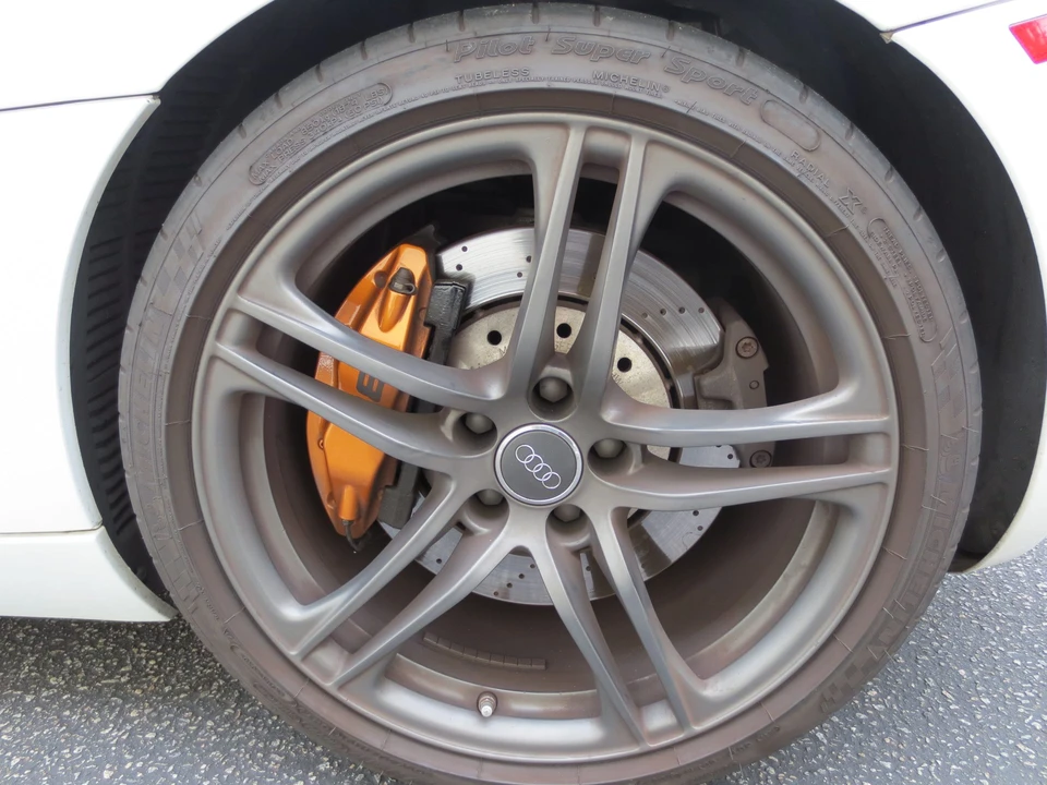 2009 Audi 42 R8 - Image 29 of 31