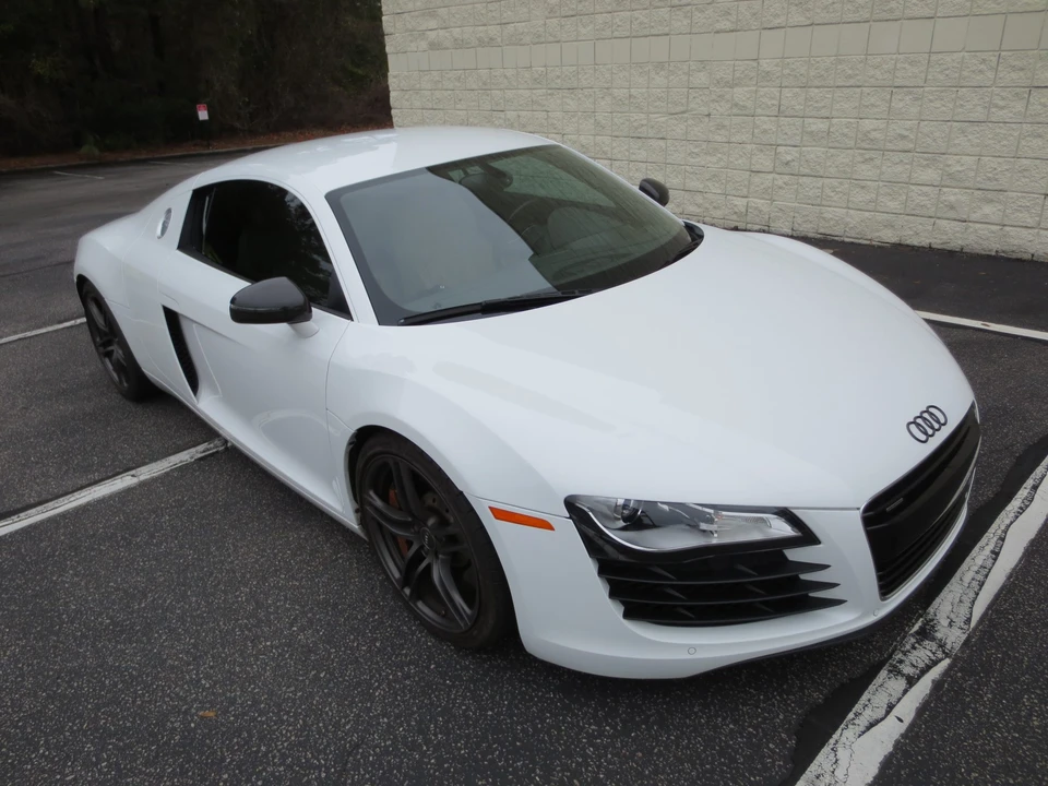 2009 Audi 42 R8 - Image 14 of 31