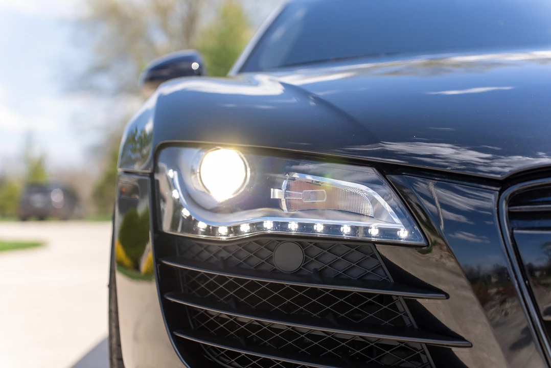 2009 Audi 42 R8 - Image 18 of 31