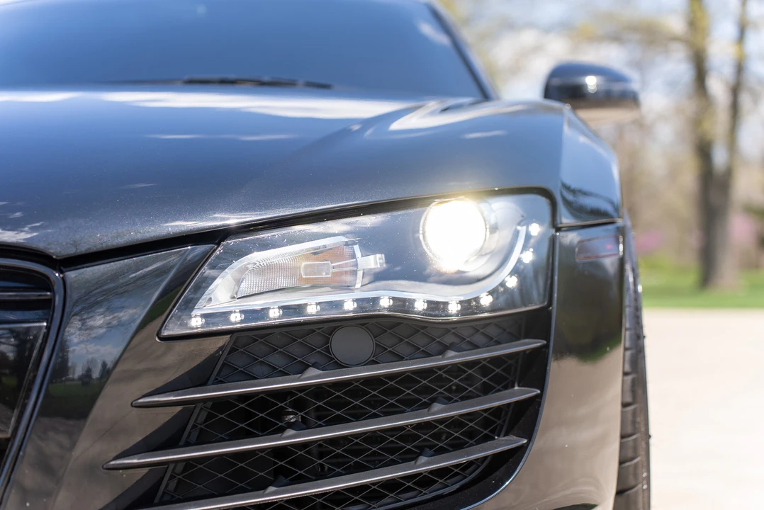 2009 Audi 42 R8 - Image 19 of 31