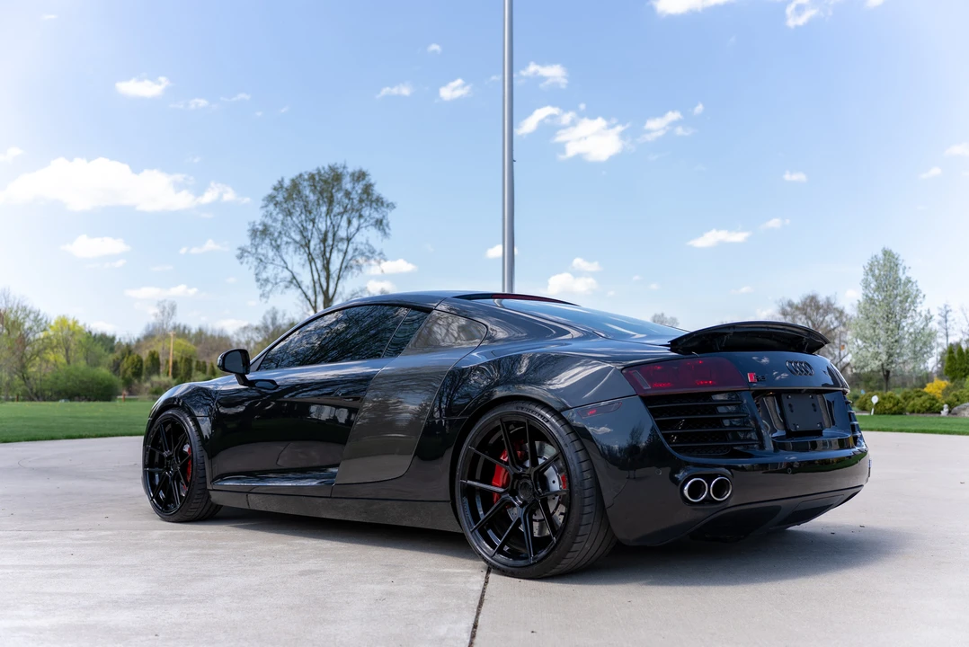 2009 Audi 42 R8 - Image 6 of 31