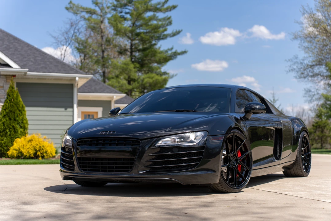 2009 Audi 42 R8 - Image 2 of 31