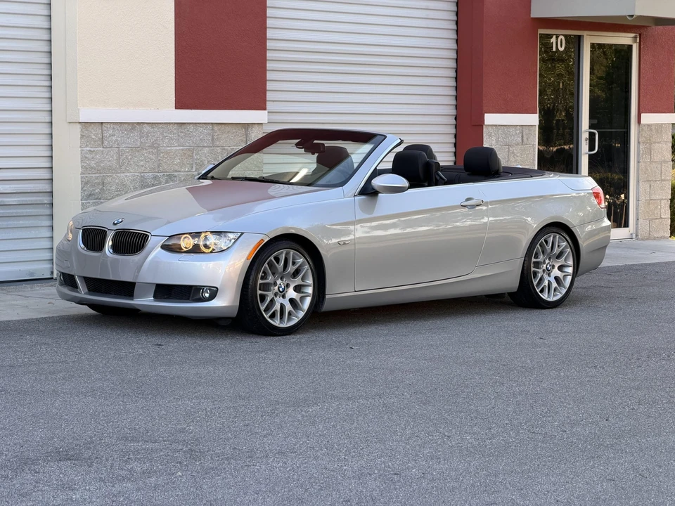 2009 BMW E93 3 Series Convertible - Image 4 of 31