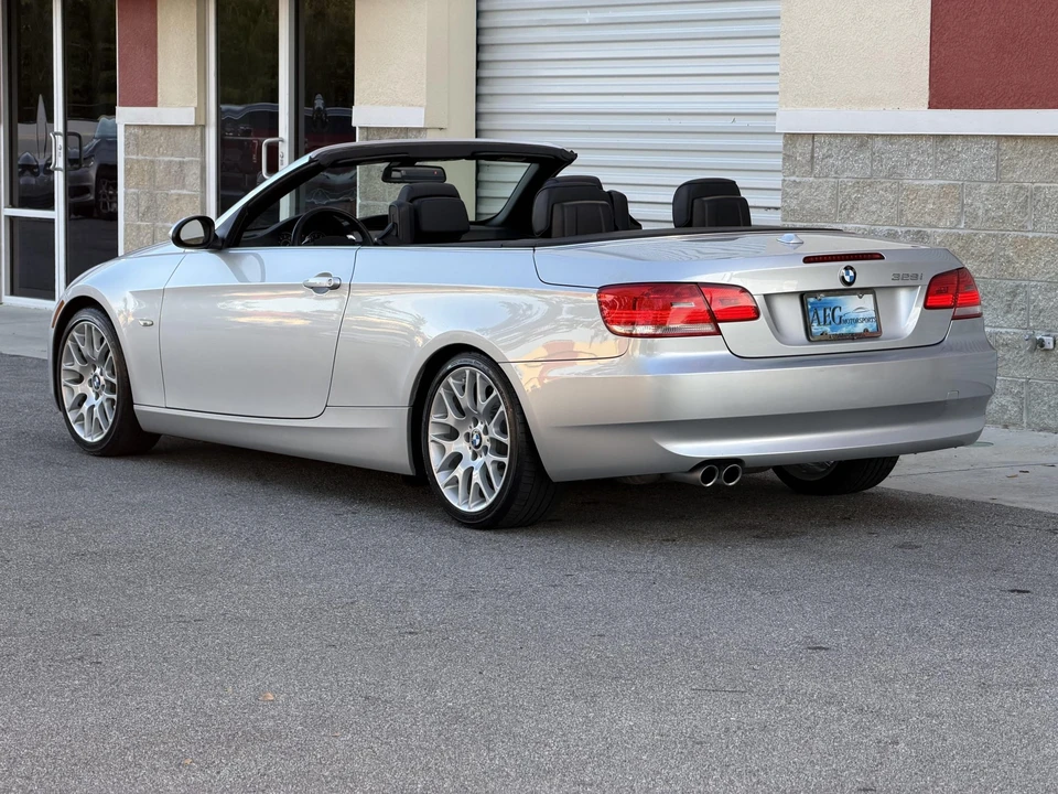 2009 BMW E93 3 Series Convertible - Image 9 of 31