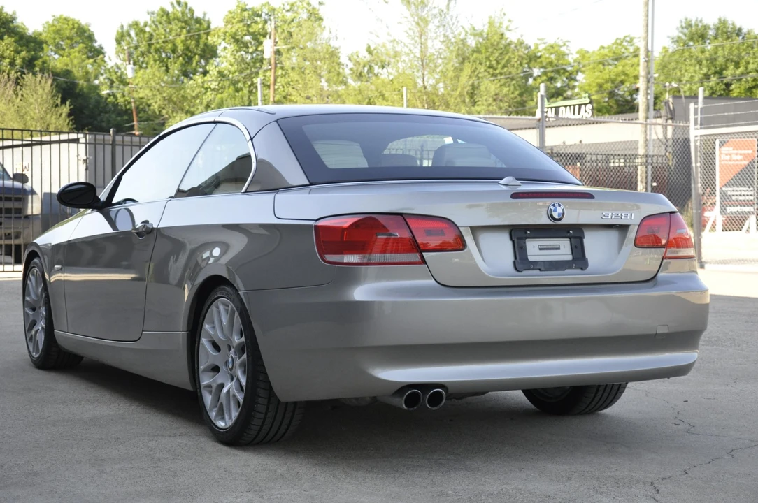 2009 BMW E93 3 Series Convertible - Image 21 of 31