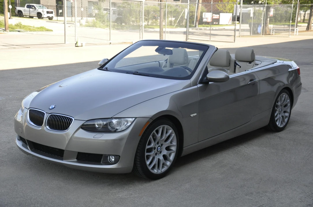 2009 BMW E93 3 Series Convertible - Image 19 of 31