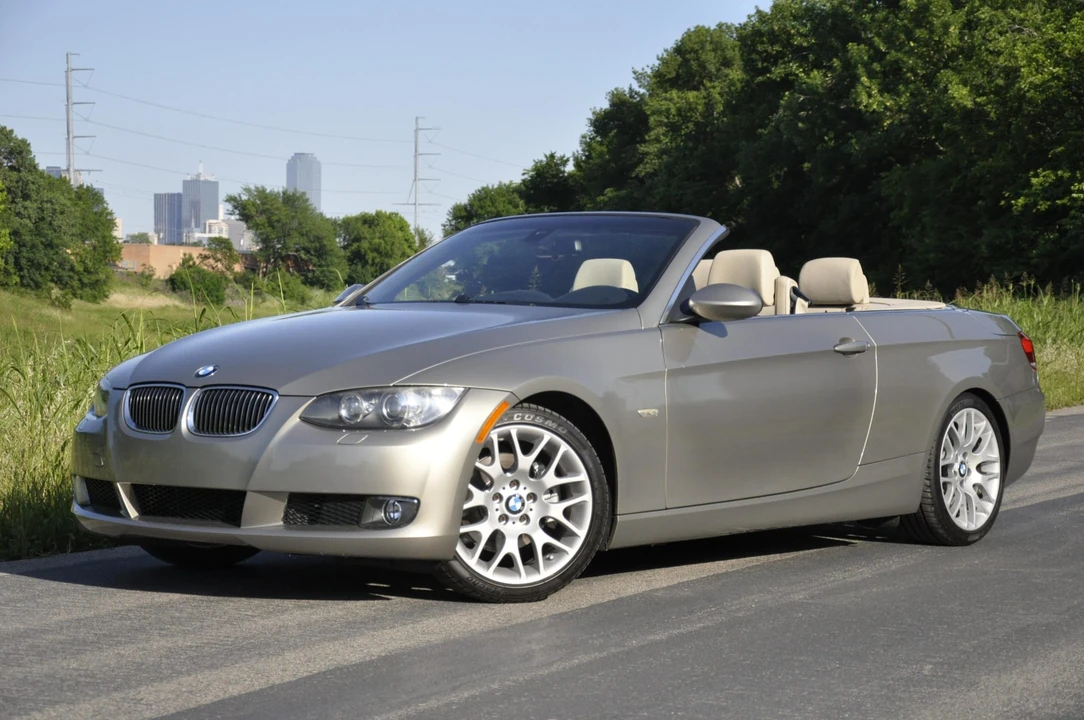 2009 BMW E93 3 Series Convertible - Image 6 of 31