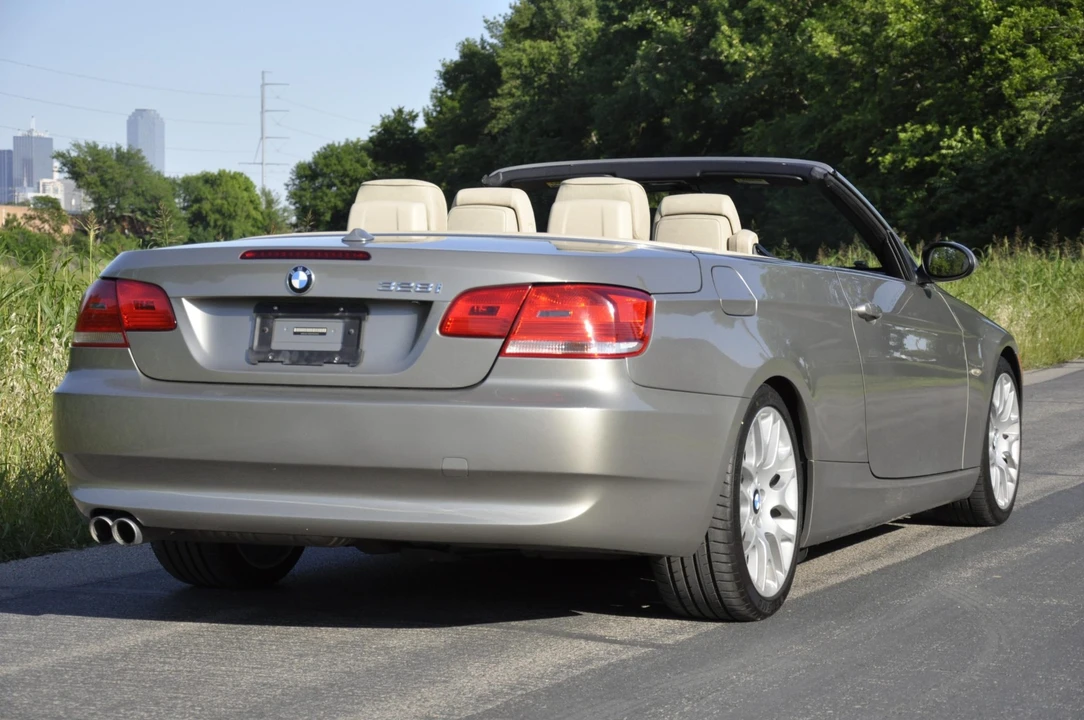 2009 BMW E93 3 Series Convertible - Image 10 of 31