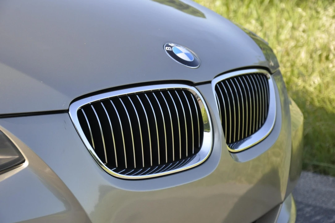2009 BMW E93 3 Series Convertible - Image 26 of 31