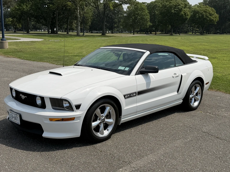 2009 Ford S197 Mustang - Image 6 of 31