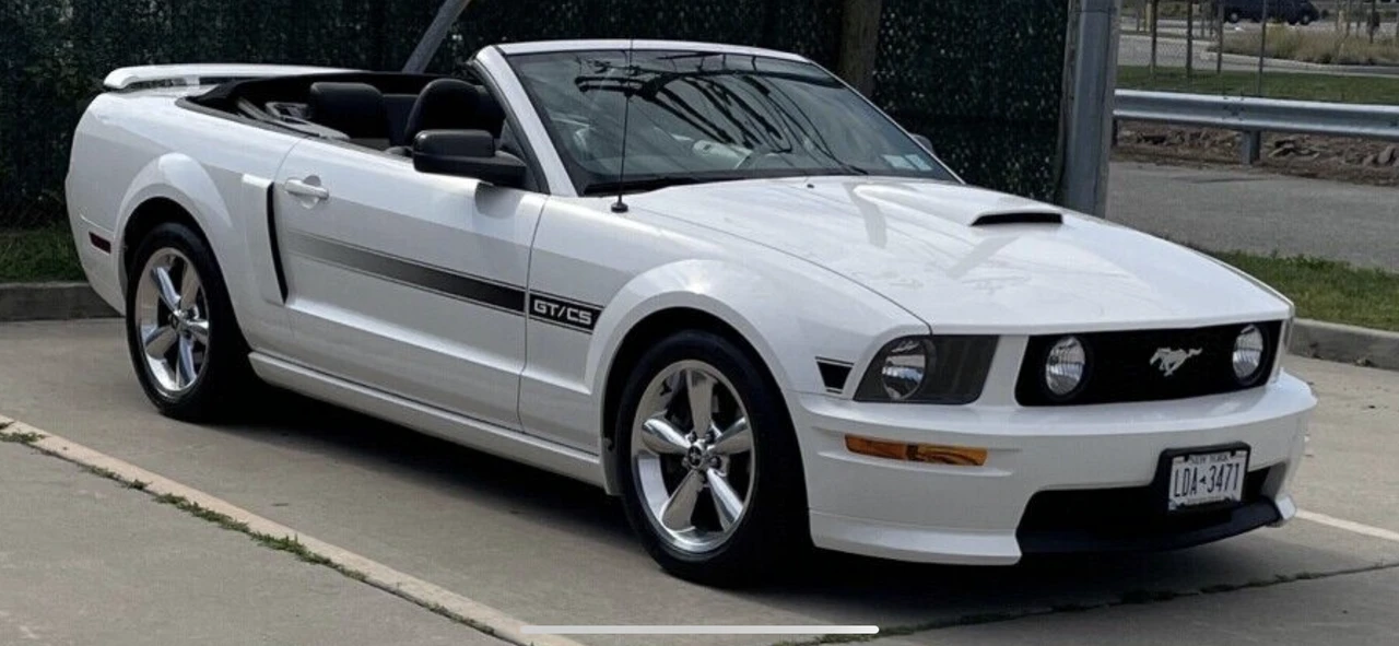 2009 Ford S197 Mustang - Image 4 of 31
