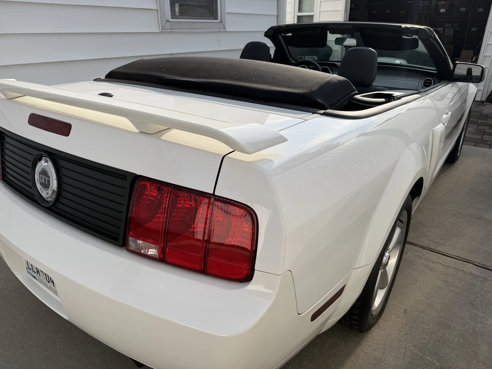2009 Ford S197 Mustang - Image 18 of 31