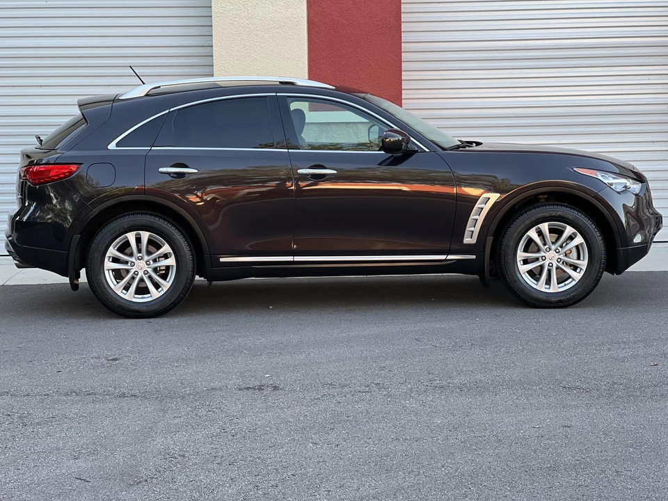 2009 Infiniti FX/QX 2nd Gen - Image 12 of 31