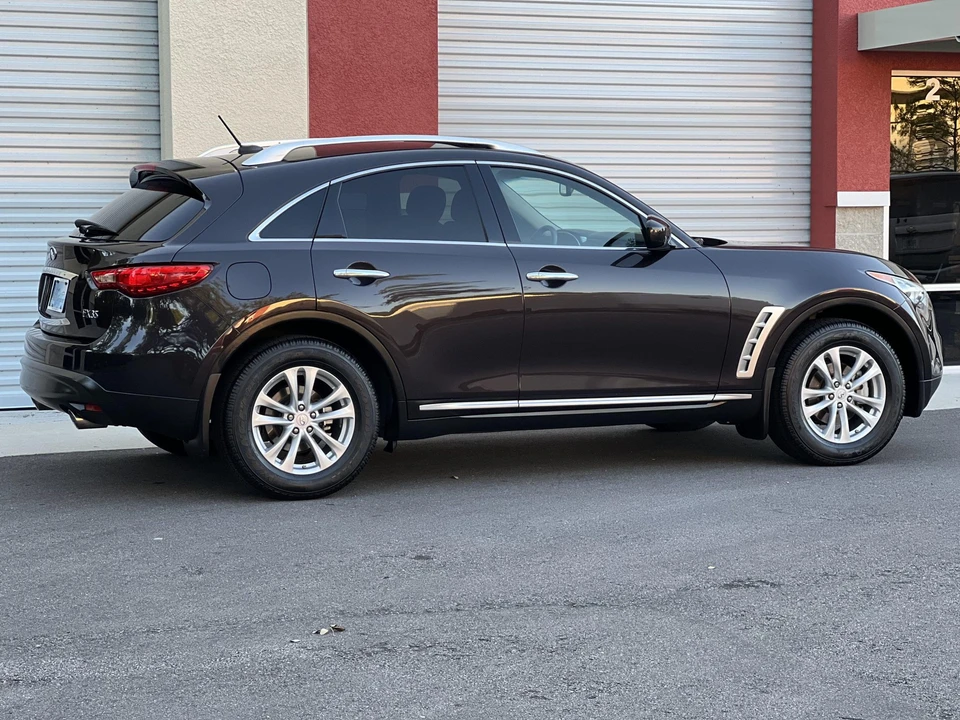 2009 Infiniti FX/QX 2nd Gen - Image 15 of 31
