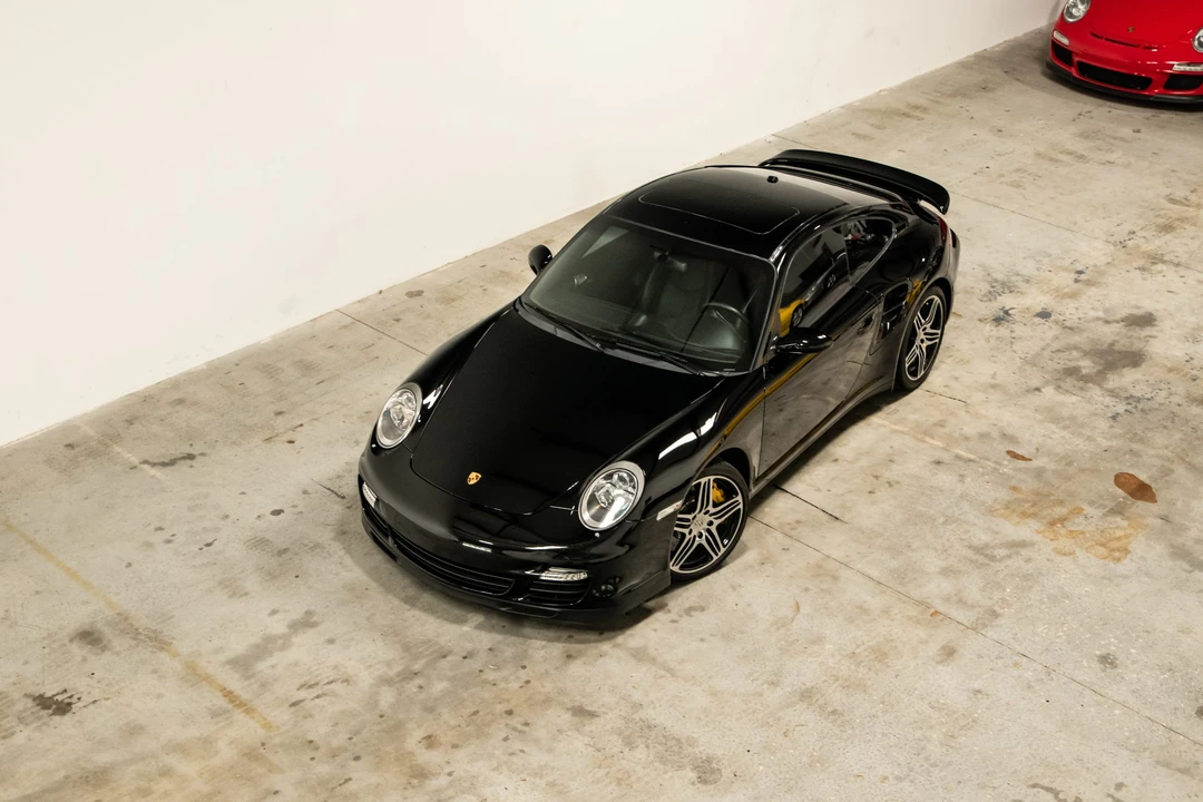 2009 Porsche 997 Turbo - Image 16 of 31