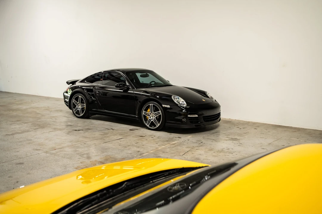 2009 Porsche 997 Turbo - Image 6 of 31