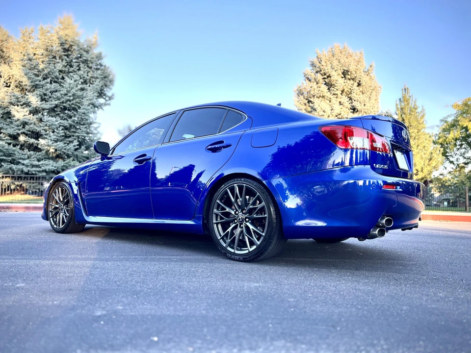 2010 Lexus IS F 2nd Gen - Image 26 of 31