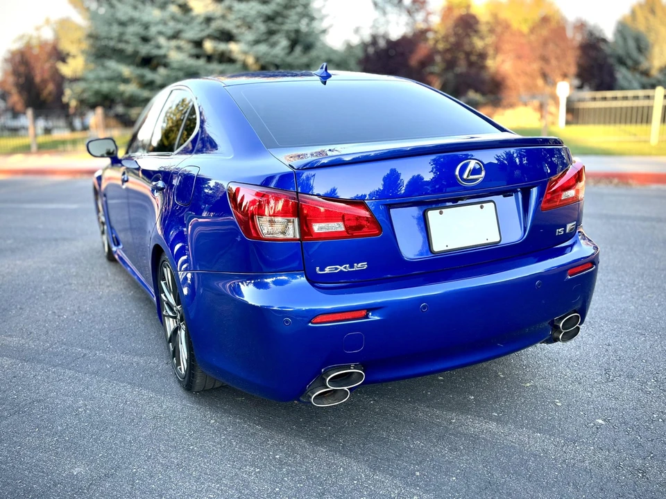 2010 Lexus IS F 2nd Gen - Image 24 of 31