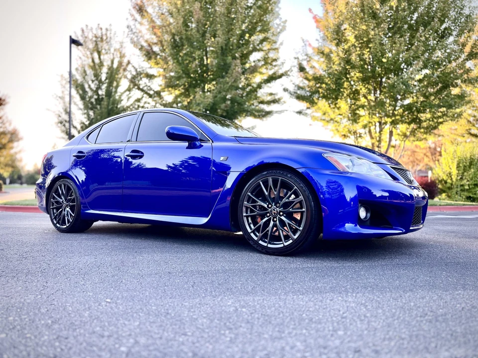 2010 Lexus IS F 2nd Gen - Image 14 of 31