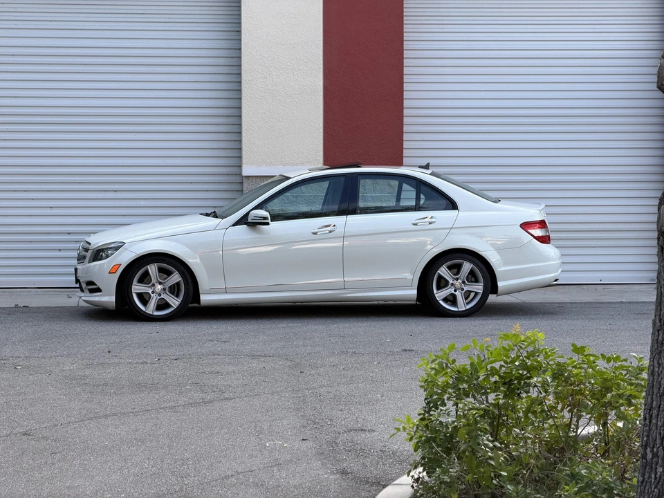 2011 Mercedes-Benz W204 C-Class - Image 5 of 31