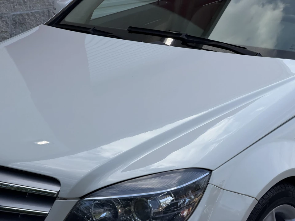 2011 Mercedes-Benz W204 C-Class - Image 24 of 31